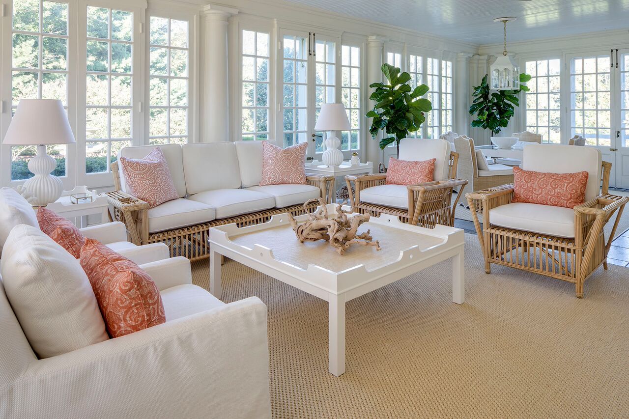 Channeling Coastal Vibes in Your Home