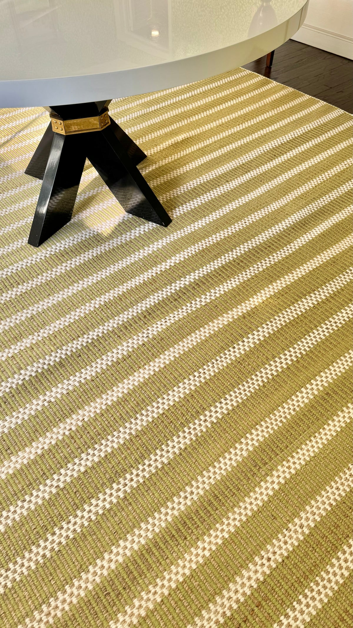 Capri Rug | Artisan Rugs Made to Order | Modern Area Rug