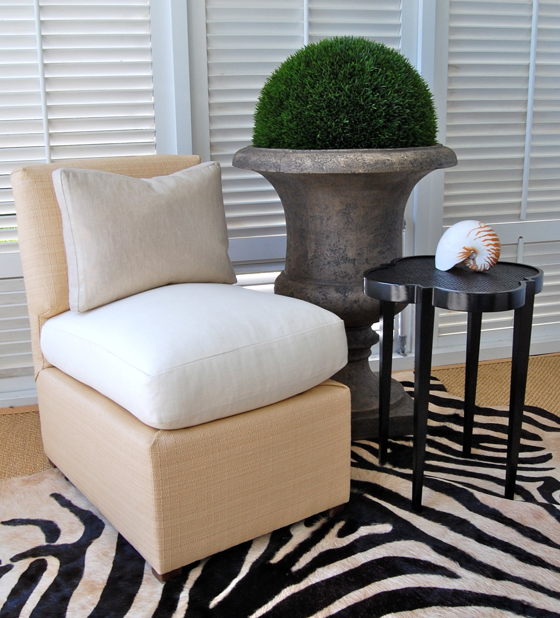 Raffia Slipper Chair